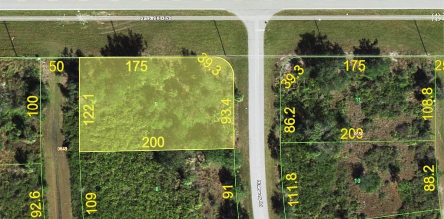 Land in Punta Gorda, Florida № 974091