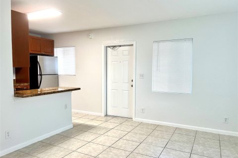 Condominio en venta en Wilton Manors, Florida, 2 dormitorios, 58.53 m2 № 832958 - foto 16