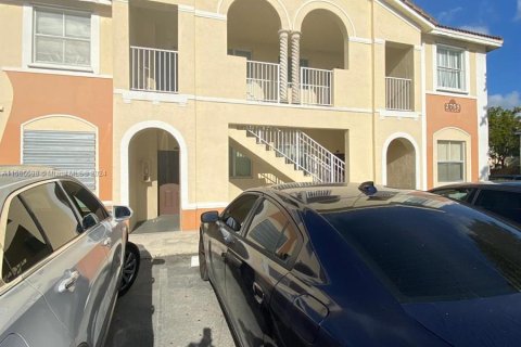 Condominio en venta en Homestead, Florida, 3 dormitorios, 108.32 m2 № 1173661 - foto 1