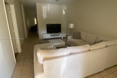 Condominio en venta en Homestead, Florida, 3 dormitorios, 108.32 m2 № 1173661 - foto 9