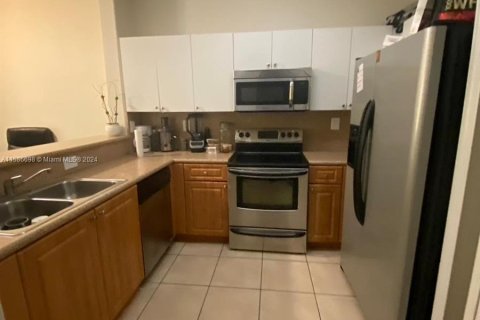 Condo in Homestead, Florida, 3 bedrooms  № 1173661 - photo 8