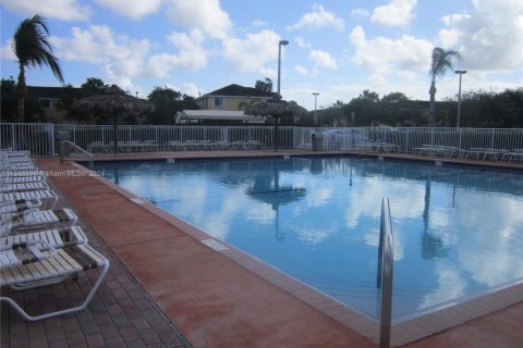 Condo in Homestead, Florida, 3 bedrooms  № 1173661 - photo 16