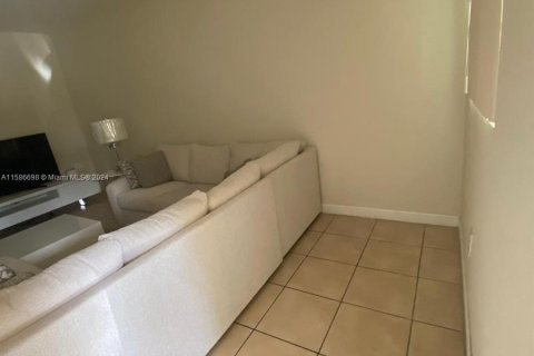 Condo in Homestead, Florida, 3 bedrooms  № 1173661 - photo 2