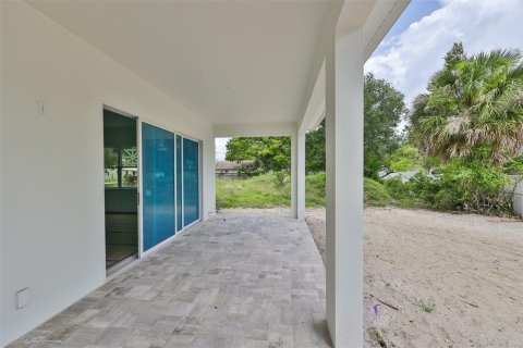 Villa ou maison à vendre à Tampa, Floride: 4 chambres, 322.09 m2 № 1409903 - photo 29