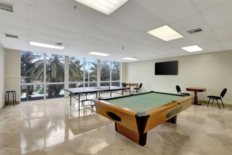 Copropriété à vendre à Miami, Floride: 2 chambres, 78.22 m2 № 1358717 - photo 6