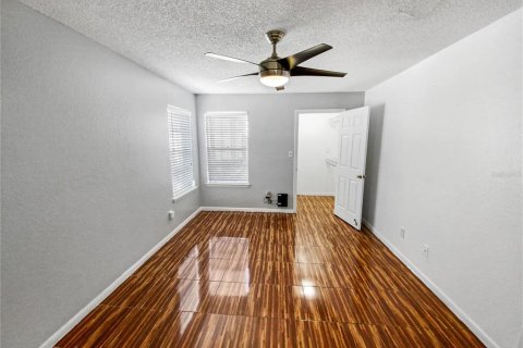 Condominio en venta en Orlando, Florida, 1 dormitorio, 53.88 m2 № 1203272 - foto 4