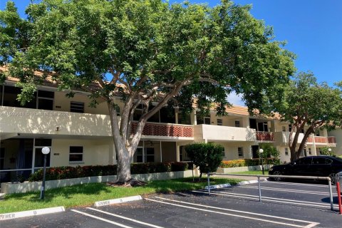 Condominio en venta en Pompano Beach, Florida, 2 dormitorios, 98.94 m2 № 911715 - foto 17