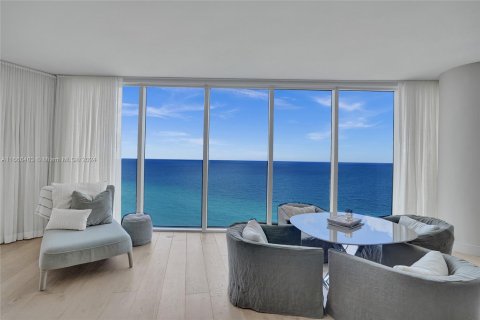 Condominio en venta en Hollywood, Florida, 3 dormitorios, 284.47 m2 № 1380448 - foto 5