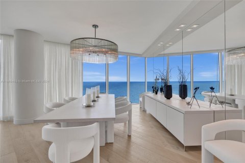 Condominio en venta en Hollywood, Florida, 3 dormitorios, 284.47 m2 № 1380448 - foto 9