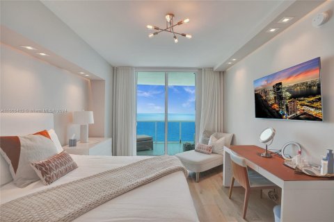 Condominio en venta en Hollywood, Florida, 3 dormitorios, 284.47 m2 № 1380448 - foto 26