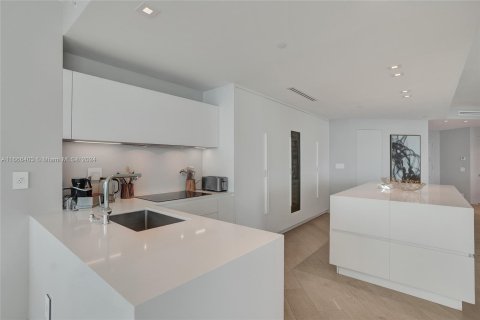 Condominio en venta en Hollywood, Florida, 3 dormitorios, 284.47 m2 № 1380448 - foto 18