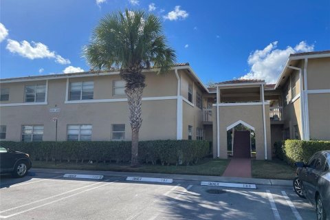 Copropriété à vendre à Coral Springs, Floride: 2 chambres, 71.35 m2 № 1162014 - photo 1
