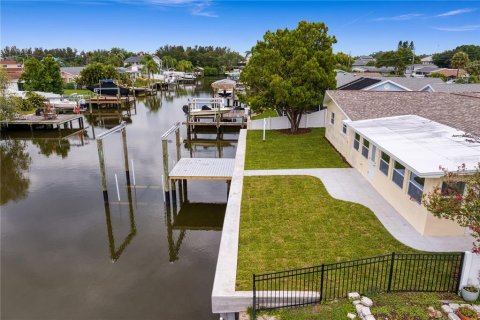 Villa ou maison à vendre à Tampa, Floride: 3 chambres, 198.44 m2 № 1336022 - photo 27