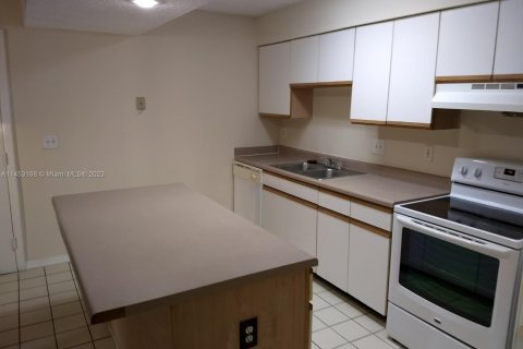 Condominio en venta en Pompano Beach, Florida, 1 dormitorio, 58.81 m2 № 720272 - foto 7