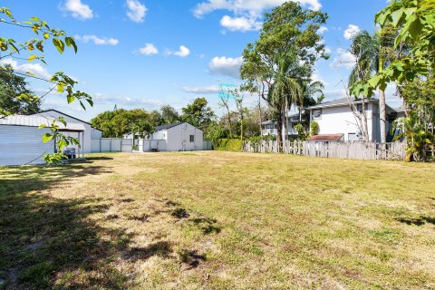 Terreno en venta en Hollywood, Florida № 1227642 - foto 11