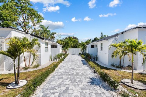 Terreno en venta en Hollywood, Florida № 1227642 - foto 14