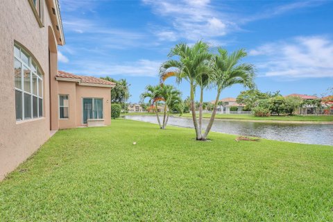 Villa ou maison à vendre à Lake Worth, Floride: 5 chambres, 301.19 m2 № 1228821 - photo 3