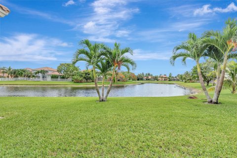 Villa ou maison à vendre à Lake Worth, Floride: 5 chambres, 301.19 m2 № 1228821 - photo 4