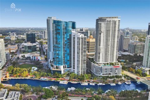 Condo in Fort Lauderdale, Florida, 1 bedroom  № 1357294 - photo 1