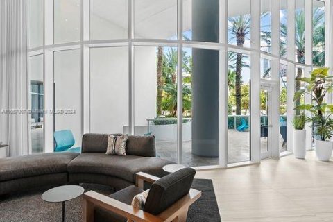 Copropriété à louer à Fort Lauderdale, Floride: 1 chambre, 79.43 m2 № 1357294 - photo 16