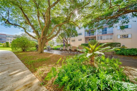 Condominio en venta en Plantation, Florida, 2 dormitorios, 115.38 m2 № 888083 - foto 4