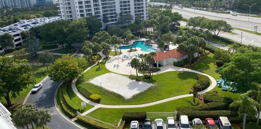 Condo in Aventura, Florida, 2 bedrooms  № 1239717