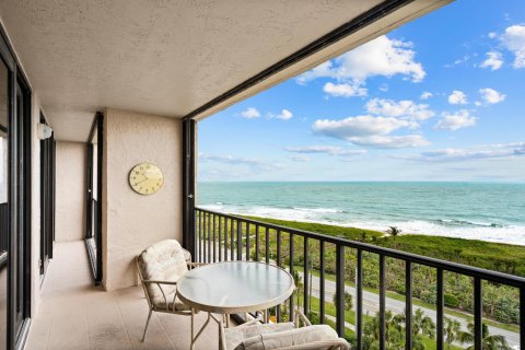 Condo in Hutchinson Island South, Florida, 2 bedrooms  № 1159804 - photo 18