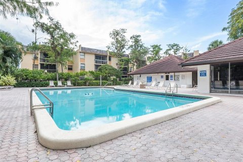 Copropriété à vendre à Coral Springs, Floride: 2 chambres, 99.22 m2 № 1189372 - photo 24