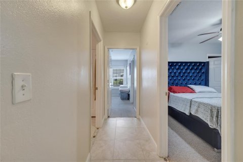 Condo in Orlando, Florida, 3 bedrooms  № 1336811 - photo 19