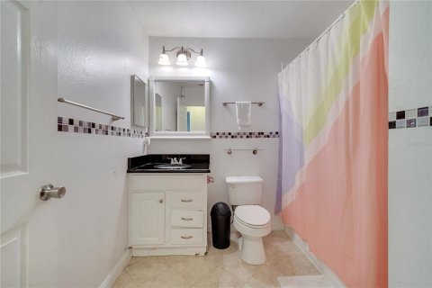 Condo in Orlando, Florida, 3 bedrooms  № 1336811 - photo 21