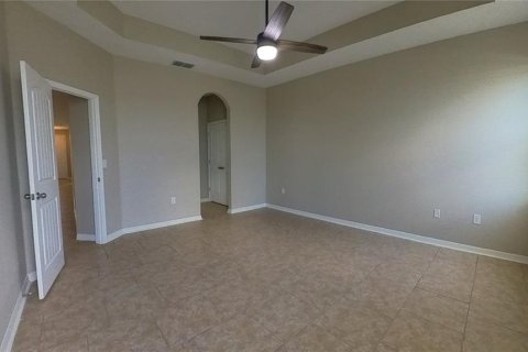 Villa ou maison à vendre à Kissimmee, Floride: 4 chambres, 220.55 m2 № 1336848 - photo 10