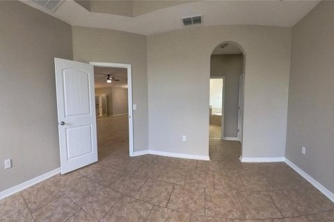 Villa ou maison à vendre à Kissimmee, Floride: 4 chambres, 220.55 m2 № 1336848 - photo 9