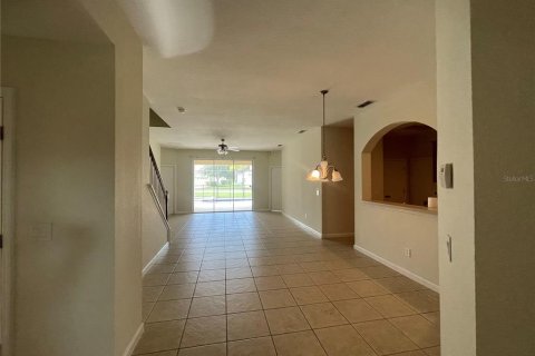 Villa ou maison à vendre à Kissimmee, Floride: 6 chambres, 215.81 m2 № 1336812 - photo 2