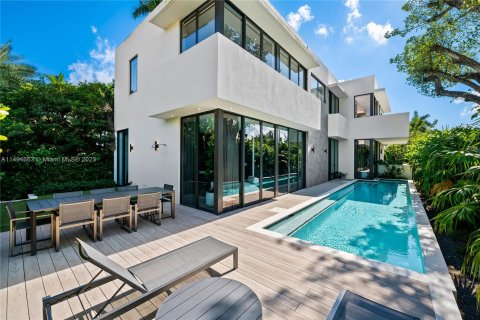 Villa ou maison à vendre à Miami Beach, Floride: 5 chambres, 335.75 m2 № 873446 - photo 4