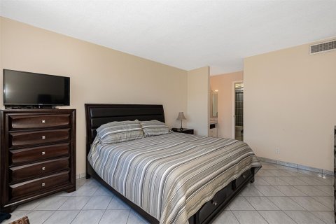 Copropriété à vendre à Lauderdale Lakes, Floride: 1 chambre, 71.35 m2 № 1160553 - photo 21