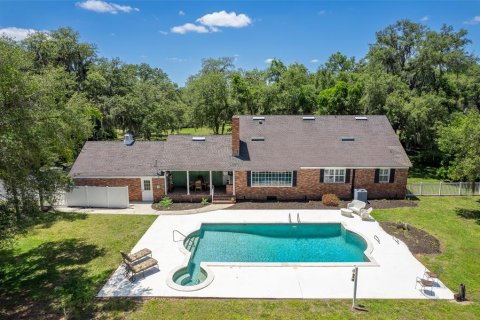 Villa ou maison à vendre à Brandon, Floride: 5 chambres, 379.04 m2 № 1148921 - photo 4