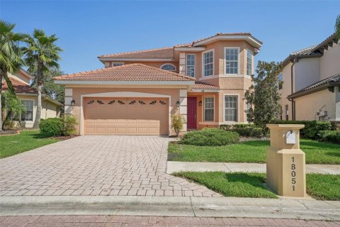 Casa en venta en Tampa, Florida, 4 dormitorios, 263.1 m2 № 1407100 - foto 1