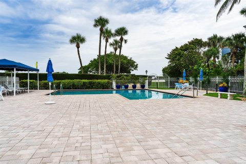 Condo in Jupiter, Florida, 2 bedrooms  № 1231413 - photo 16