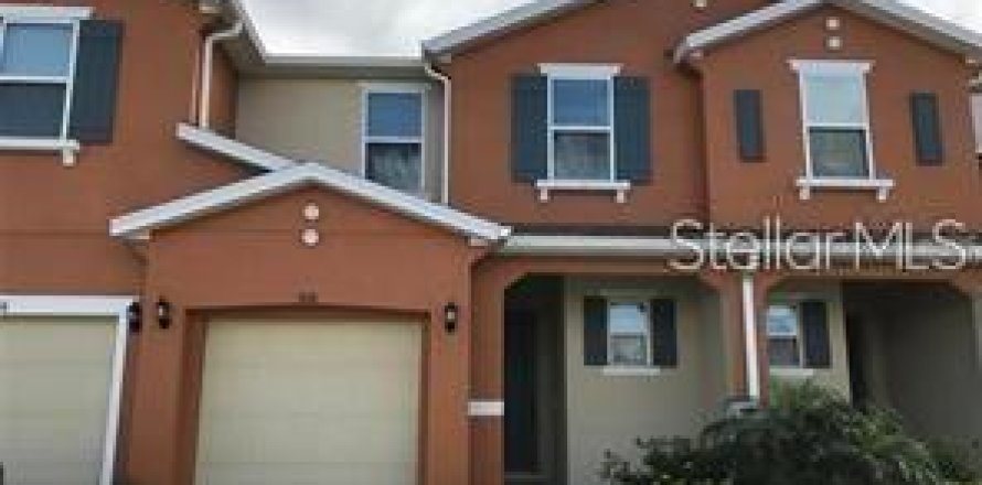 Townhouse in Kissimmee, Florida 4 bedrooms, 152.08 sq.m. № 1295921