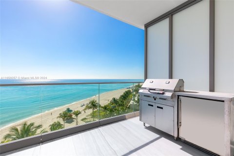 Condominio en venta en Sunny Isles Beach, Florida, 4 dormitorios, 281.77 m2 № 1356820 - foto 24