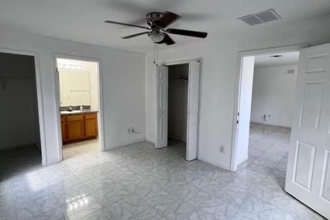 Casa en alquiler en Kissimmee, Florida, 3 dormitorios, 145.21 m2 № 1388569 - foto 11