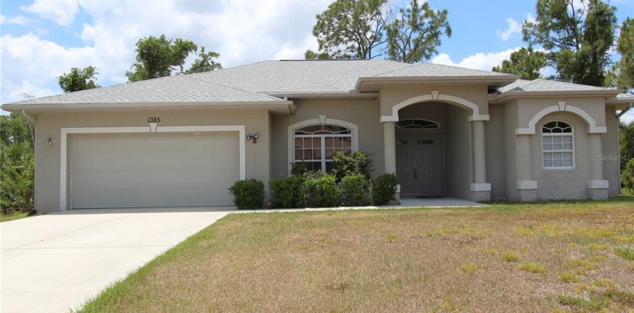 House in North Port, Florida 3 bedrooms, 165.74 sq.m. № 1148794