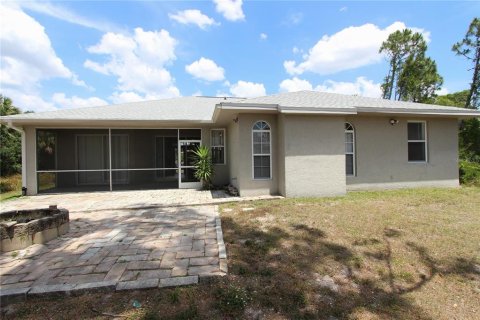 House in North Port, Florida 3 bedrooms, 165.74 sq.m. № 1148794 - photo 19