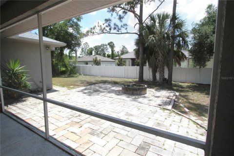 House in North Port, Florida 3 bedrooms, 165.74 sq.m. № 1148794 - photo 17