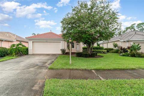 Villa ou maison à vendre à North Port, Floride: 2 chambres, 147.71 m2 № 1313014 - photo 1