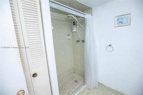 Condominio en venta en Hollywood, Florida, 2 dormitorios, 105.07 m2 № 1353899 - foto 13