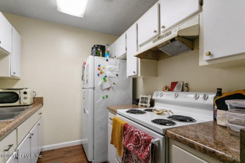 Immobilier commercial à vendre à Jacksonville, Floride: 2 chambres, 122.63 m2 № 772912 - photo 21