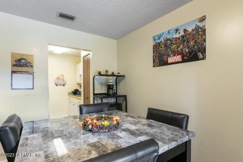 Immobilier commercial à vendre à Jacksonville, Floride: 2 chambres, 122.63 m2 № 772912 - photo 5