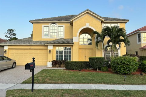 House in West Palm Beach, Florida 5 bedrooms, 250.46 sq.m. № 1175350 - photo 19