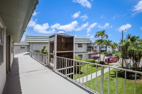 Condo in Delray Beach, Florida, 2 bedrooms  № 1175319 - photo 24